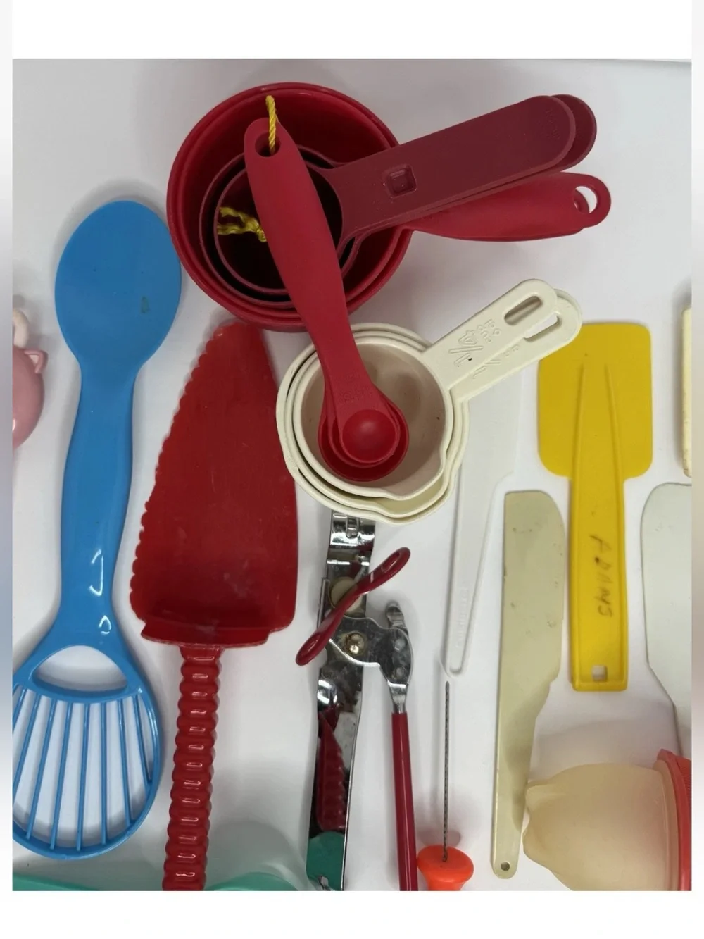 26 Piece Vintage Kitchen Gadget Lot | Retro Utensils Measuring Cups Spoons